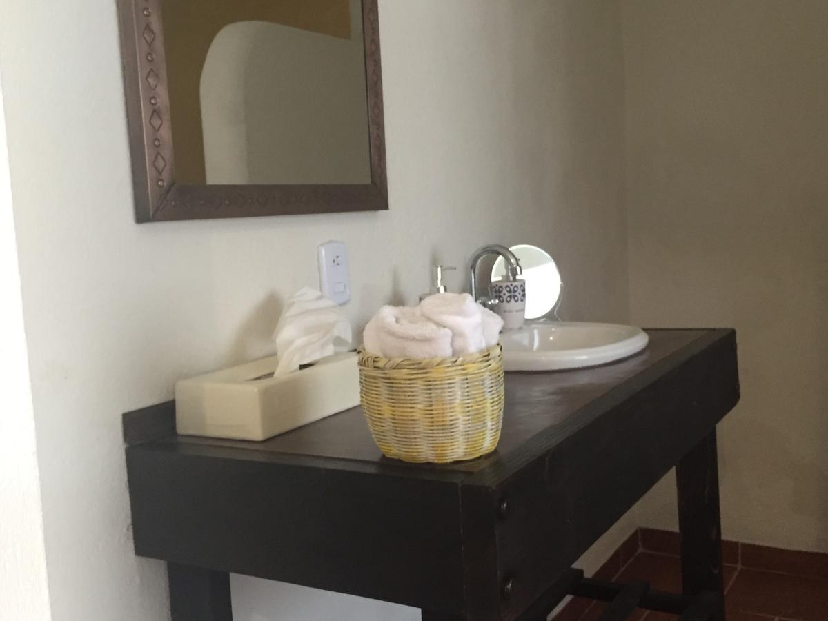 Suites Colibri ซานมิเกล เด อาเญนเด ภายนอก รูปภาพ